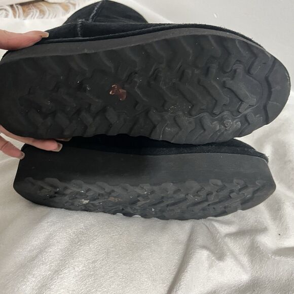 Bearpaw Retro Elle Boots Size 8 Black Platform Suede Sheepskin Wool Winter - Picture 9 of 9